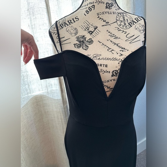 City Studios dress juniors size 11, BLACK, long dress - Picture 2 of 7